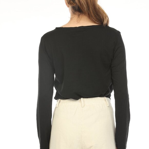 Black V Neck Pocket Top - Picture 3 of 5